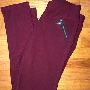 *SOLD ON MERCARI* Coco + Carmen Leggings